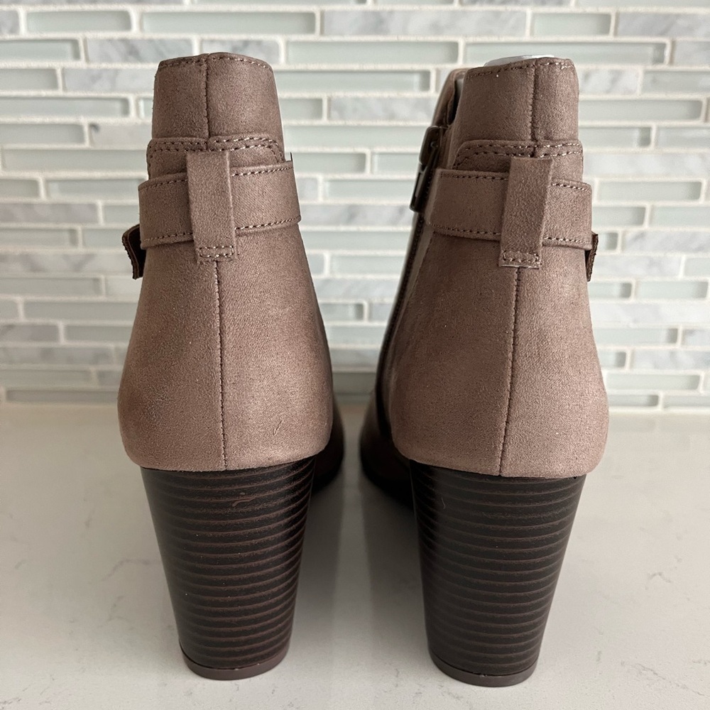 Market & Spruce Serah Suede Booties 8W - Picture 4 of 11